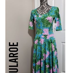 Lularoe Tropical Nicole dress
